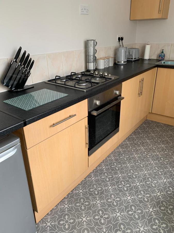The Greens Apartment Farnworth Exterior foto